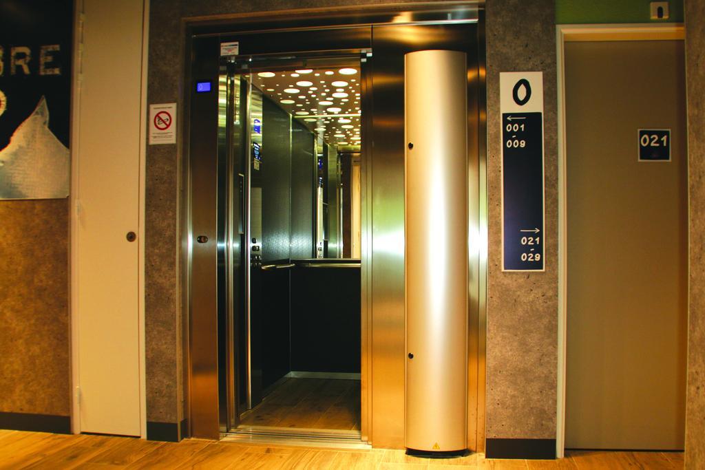 Ibis Budget Saint Pourcain ภายนอก รูปภาพ